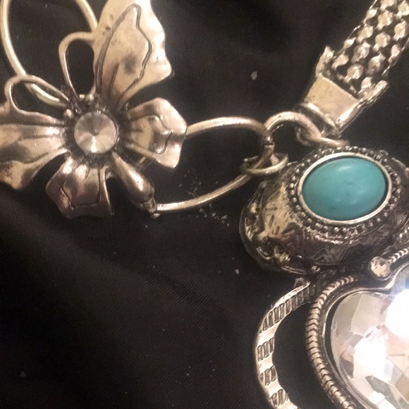 NWT. Necklace. Heart with turquoise stone - Picture 2 of 6